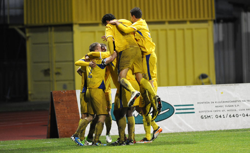 Domžale - Maribor 2:2