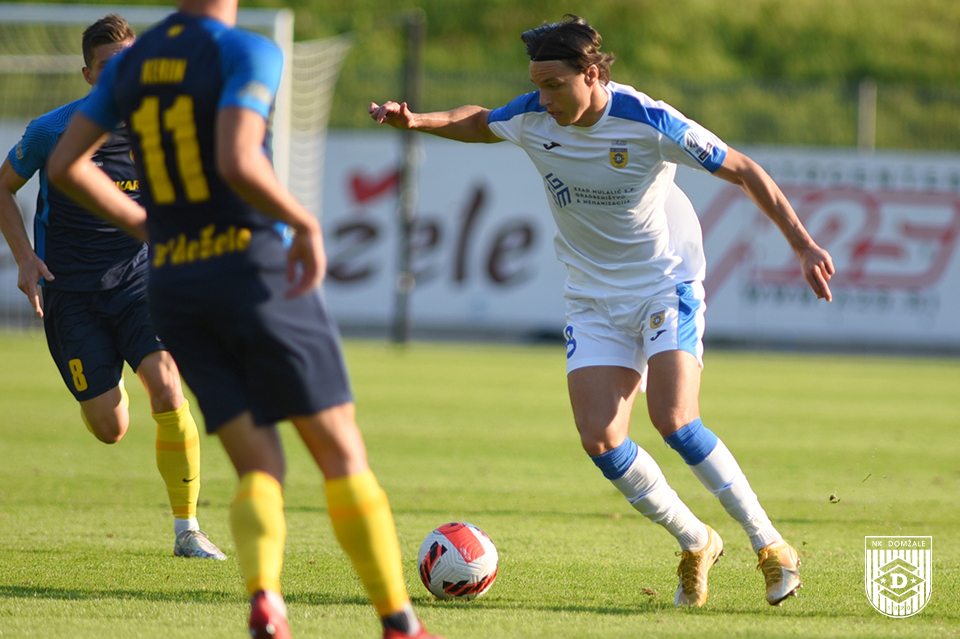 VrhunciCelDomSpletna