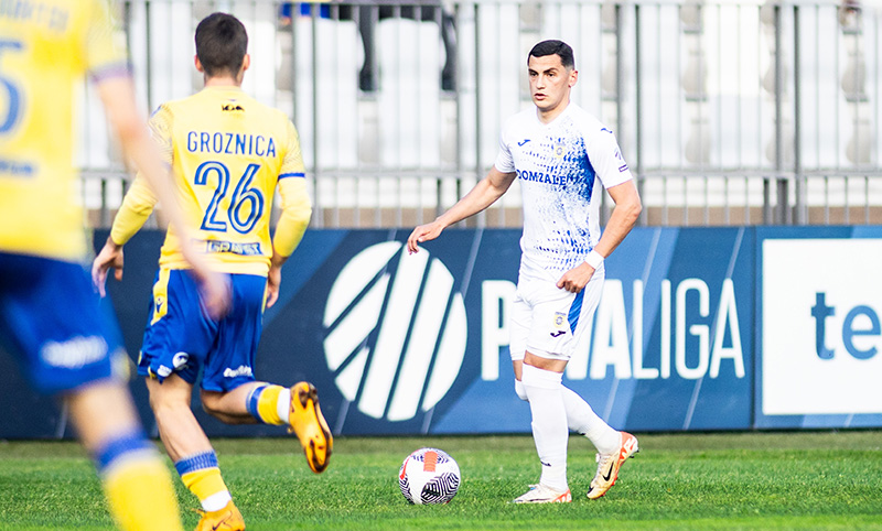 MutavcicPredAluminijem