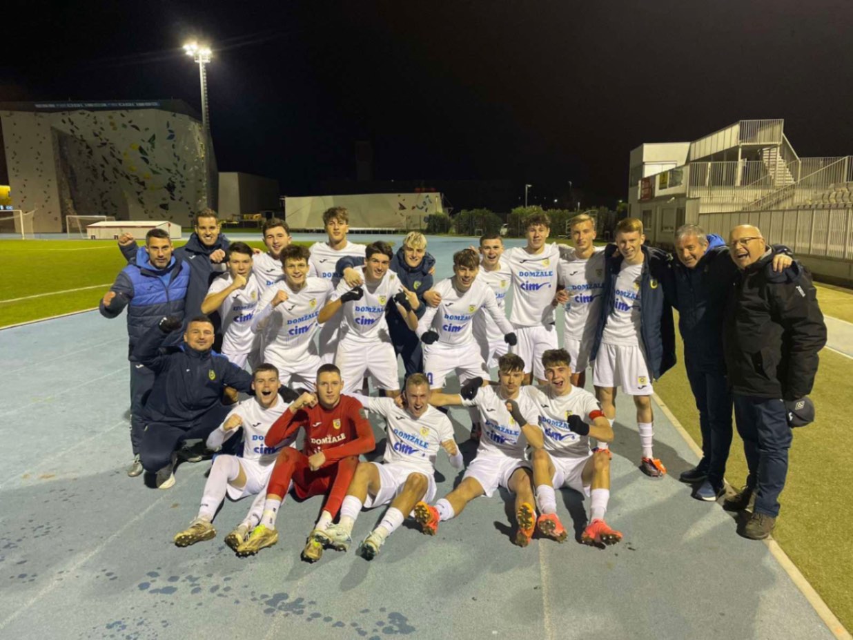 Mladinci po tekmi proti Kopru